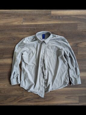 Kit and Ace Men's Long-Sleeve Button-Down Shirt in Light Gray